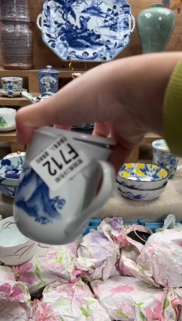 瓷片舞*风      F712