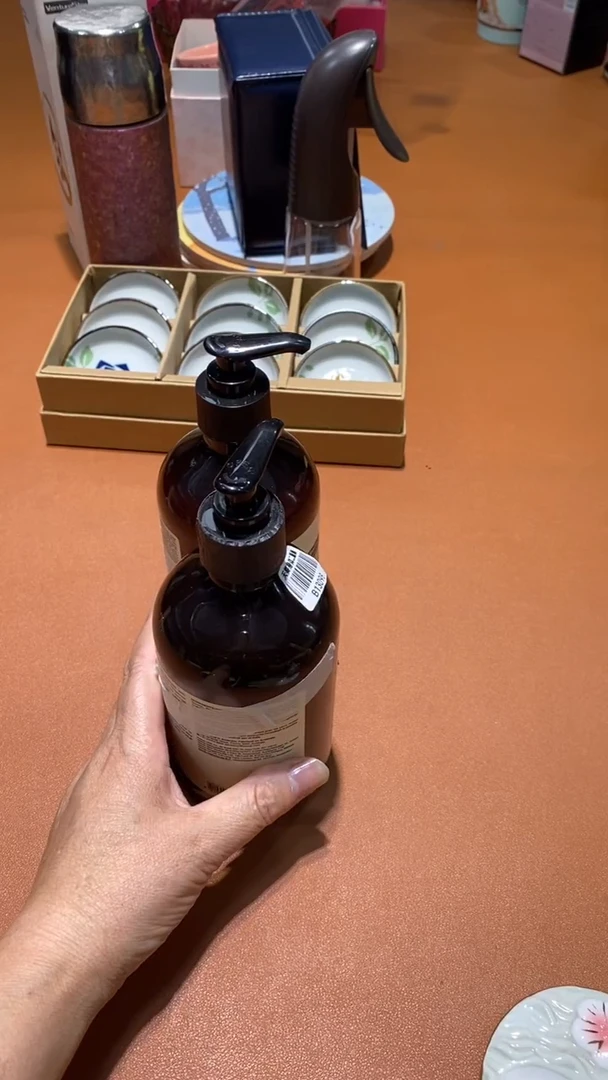 瓷片品牌 包包香水手表护肤品@@1