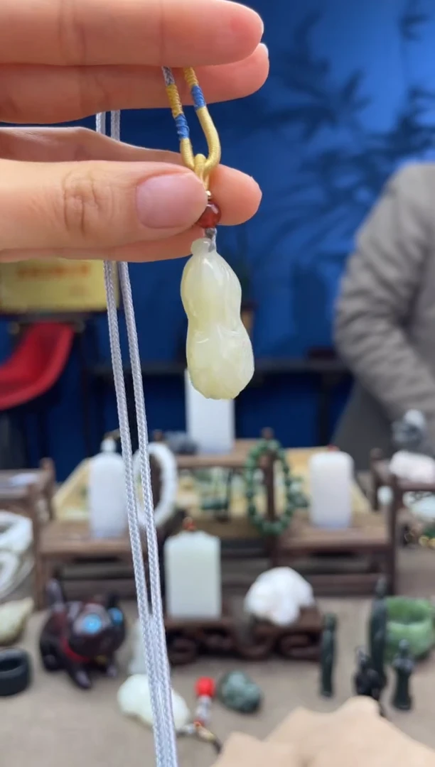 【闪购商品】和田玉颈饰未镶嵌1