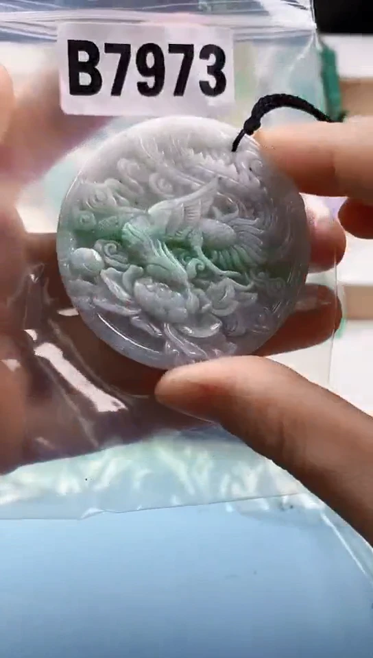 翡翠未镶嵌颈饰天然翡翠吊坠挂件