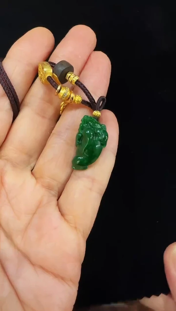 颈饰未镶嵌翡翠国风