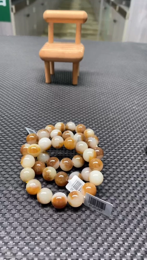 【闪购商品】和田玉手串未镶嵌多样性发1件 微瑕