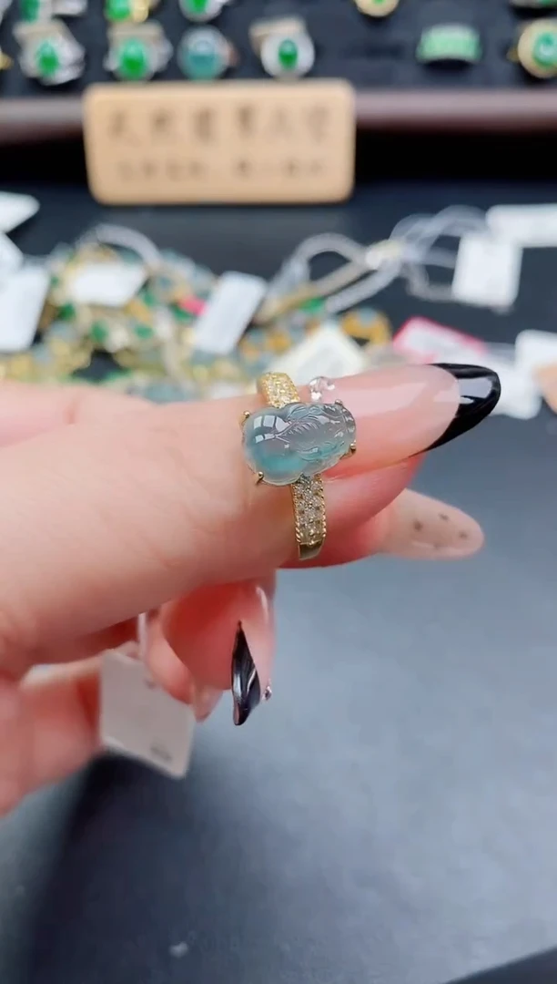 银S925镶嵌戒指翡翠1