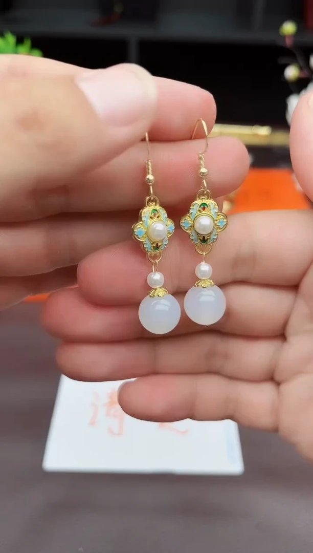 玛瑙/玉髓耳饰银S925镶嵌325000