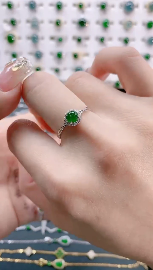 【闪购商品】翡翠戒指银S925镶嵌天然翡翠