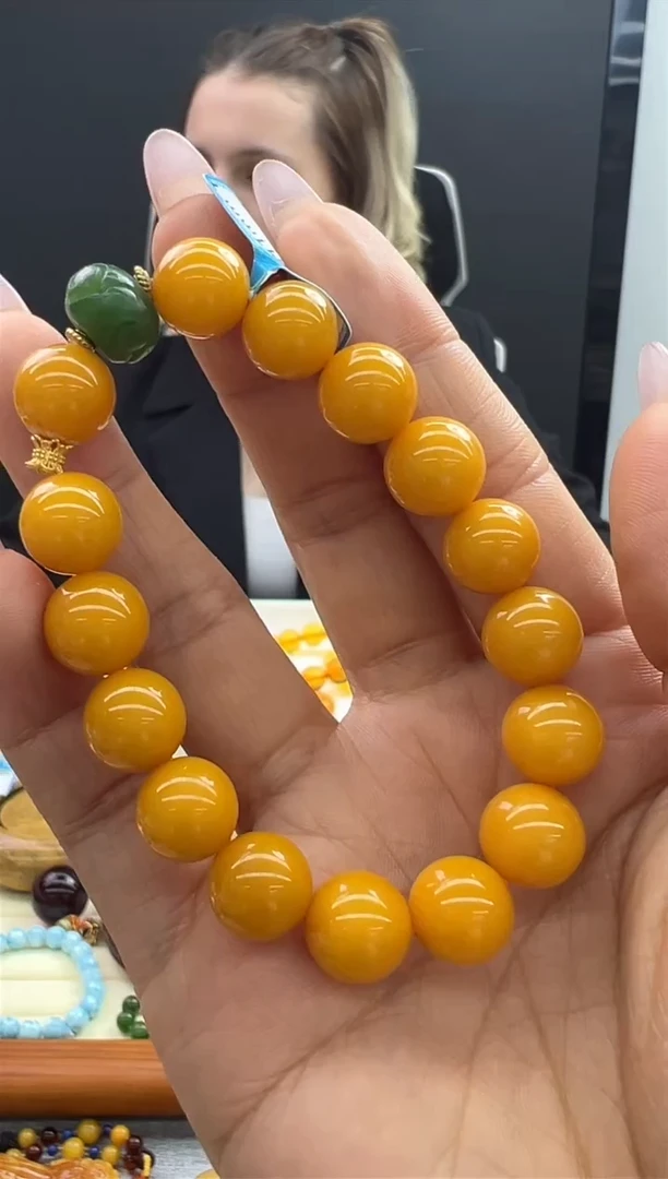 【闪购商品】琥珀手链未镶嵌84秒拍号