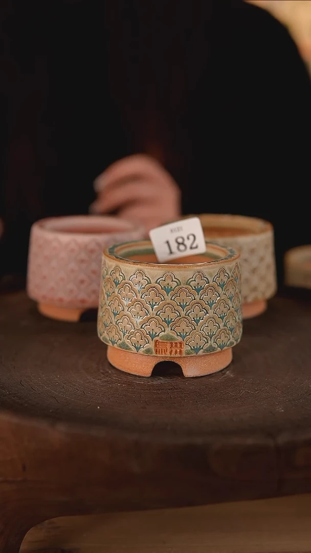 【闪购商品】红陶1-21-182默认有瑕口5