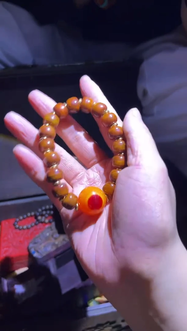 【闪购商品】蜜蜡手链未镶嵌38财财财财财财财财财财