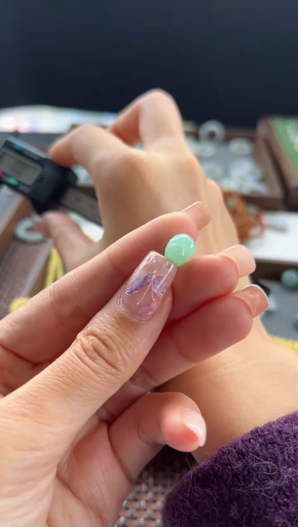 【闪购商品】翡翠吊坠(不含链)未镶嵌413买断