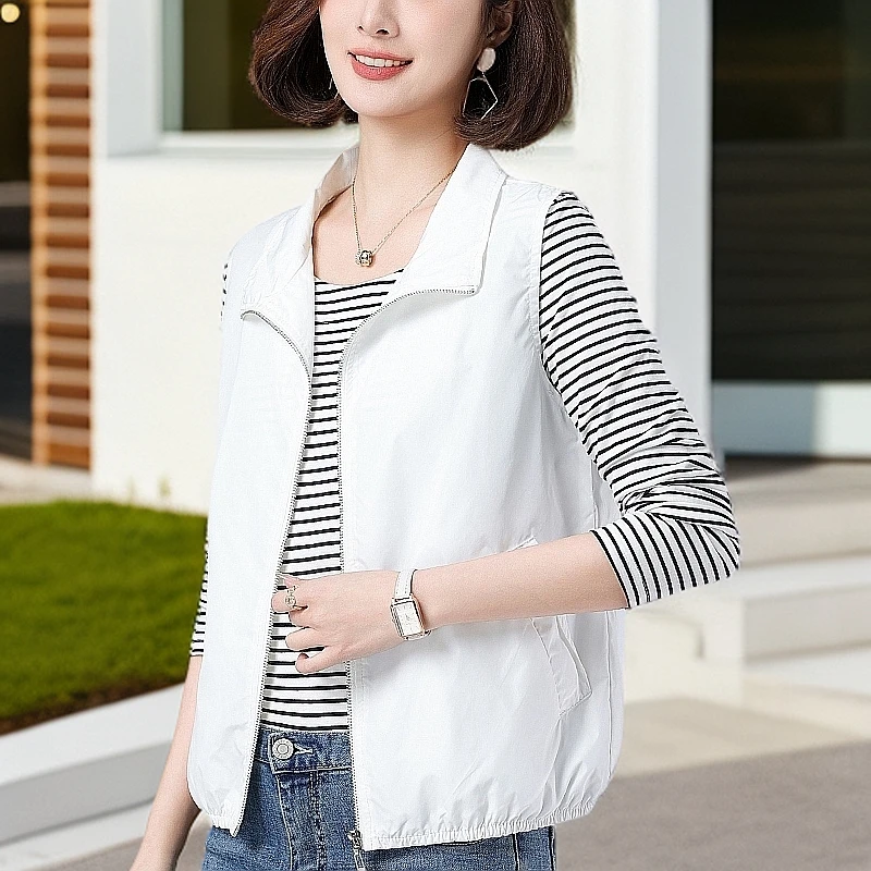 中年妈妈春夏洋气薄款马甲女短款外搭2024新款小个子夏季坎肩马夹