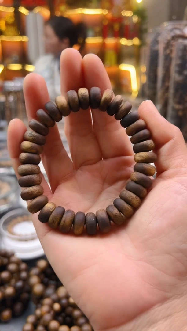 沉香手串棋楠算盘珠单圈