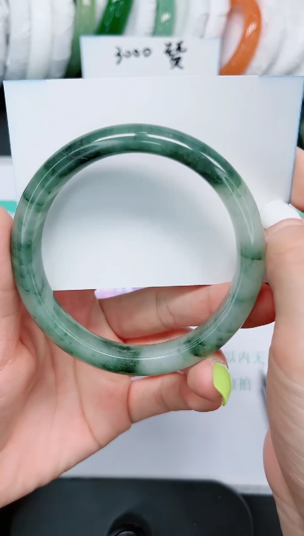 石英质玉手镯未镶嵌532/65