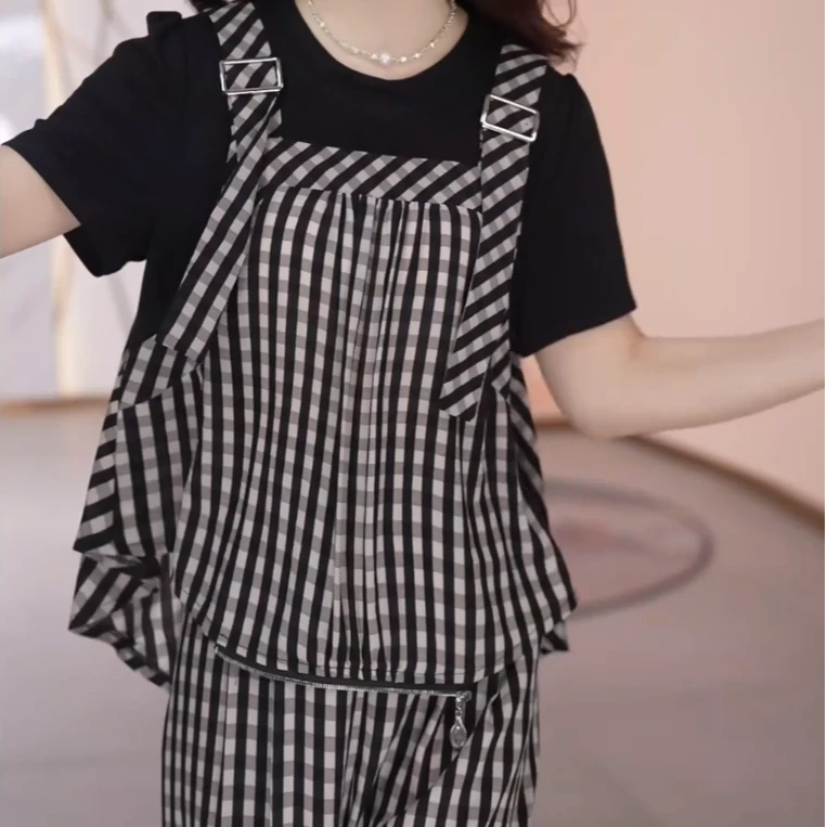 【两件套】夏季时尚修身气质短袖洋气休闲收腰显瘦减龄女装套裤