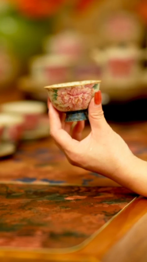 瓷火石红茶具高足杯