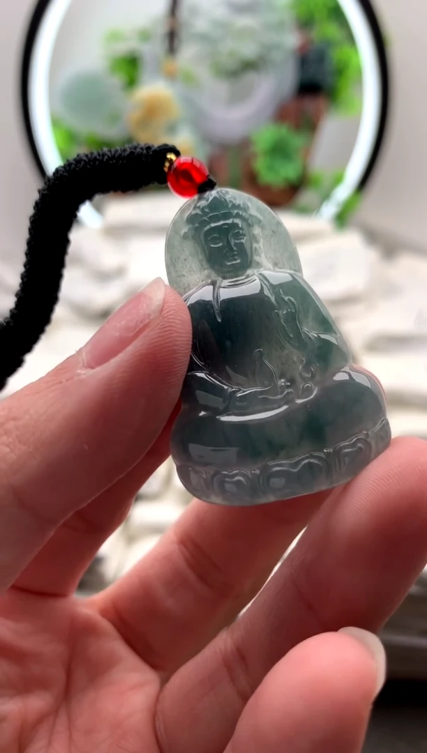 【闪购商品】翡翠颈饰未镶嵌小素衣观音【品质一般能接受再拍】