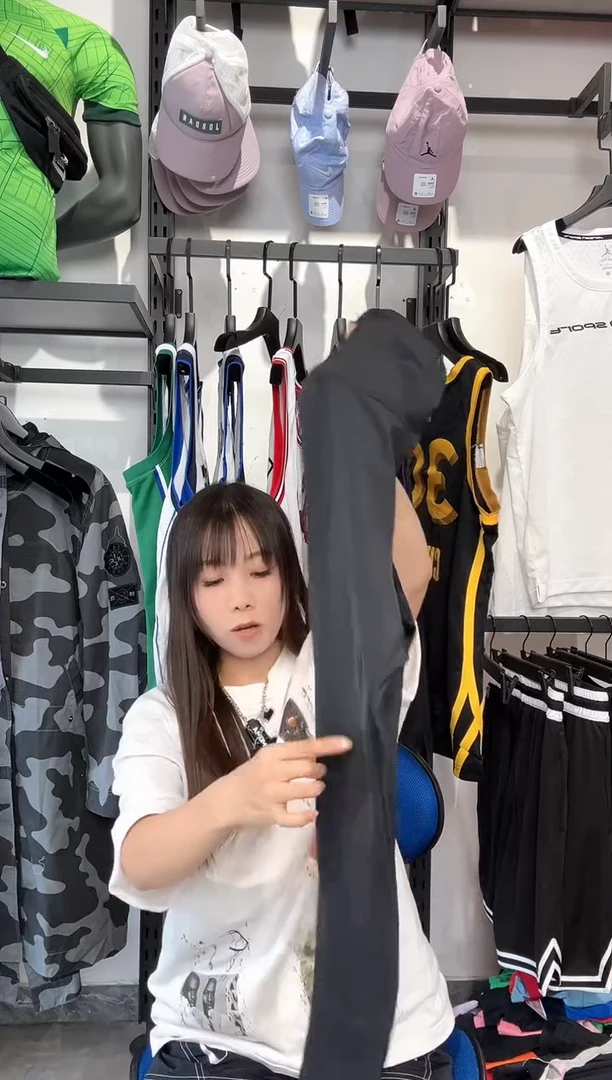 1714编码 耐克卫衣以直播间过款为准 尺码
