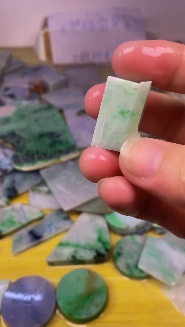 散珠翡翠天然缅甸翡翠A货356