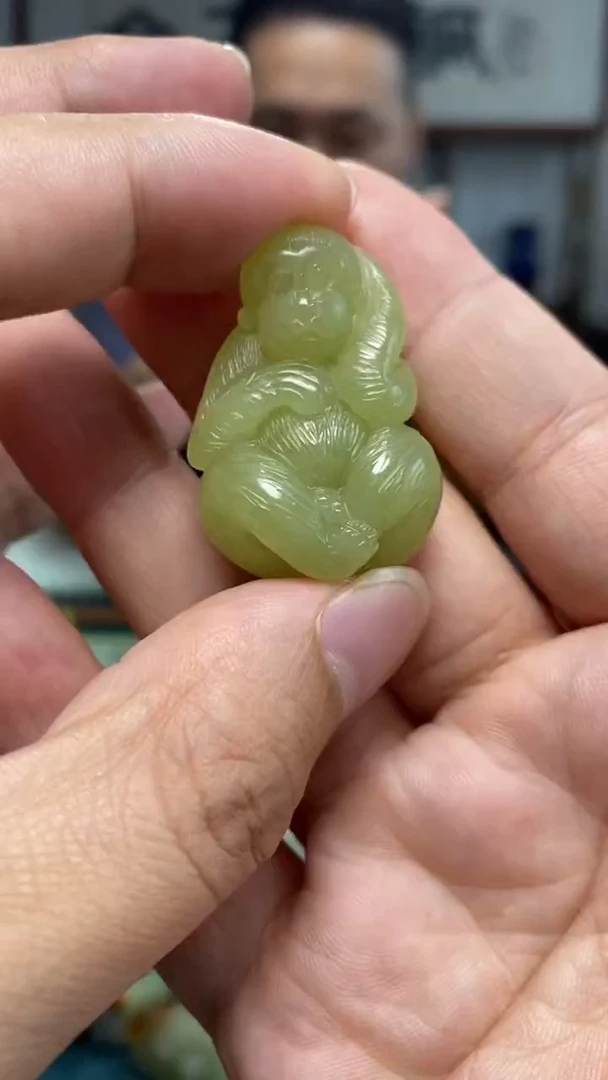 颈饰未镶嵌和田玉75