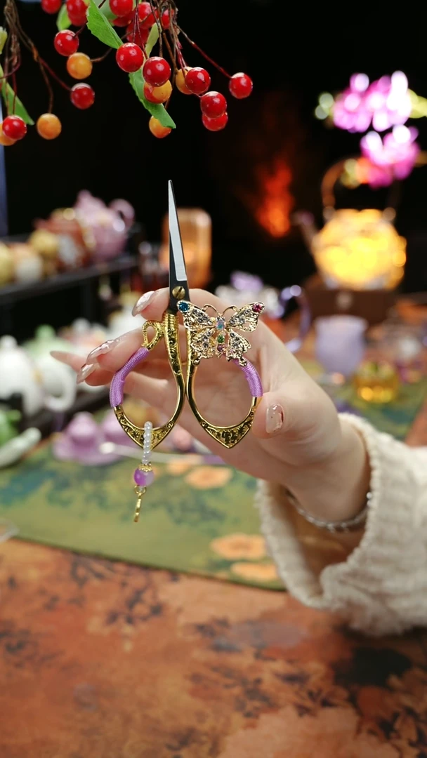 【闪购商品】紫色蝴蝶茶袋小剪刀