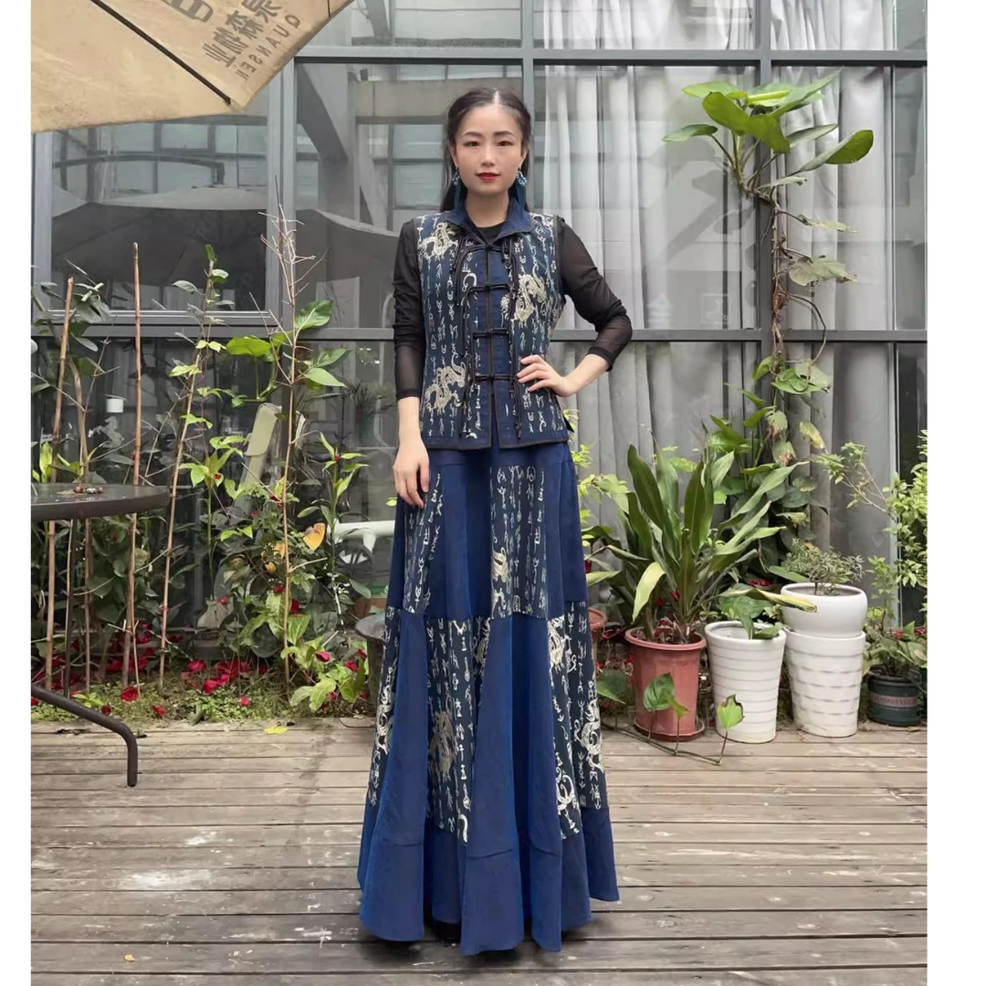 【娇娇美娇】娑尔甲骨文刺绣香云纱马夹上衣SH3SN02419