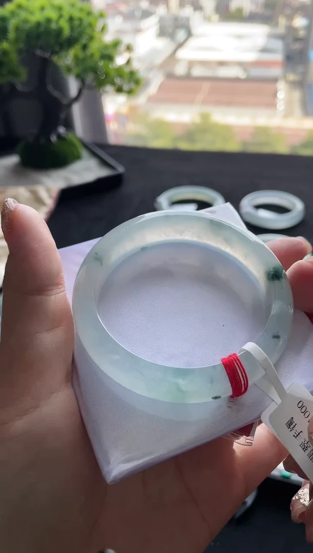 未镶嵌手镯翡翠三天鉴赏期