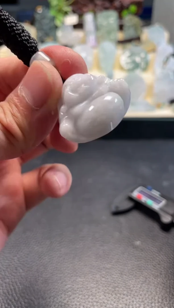 颈饰未镶嵌翡翠12/11/119