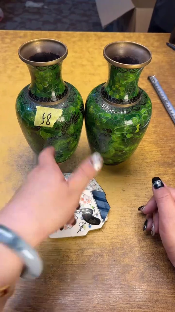 瓷器瓷器瑕疵破破58一对