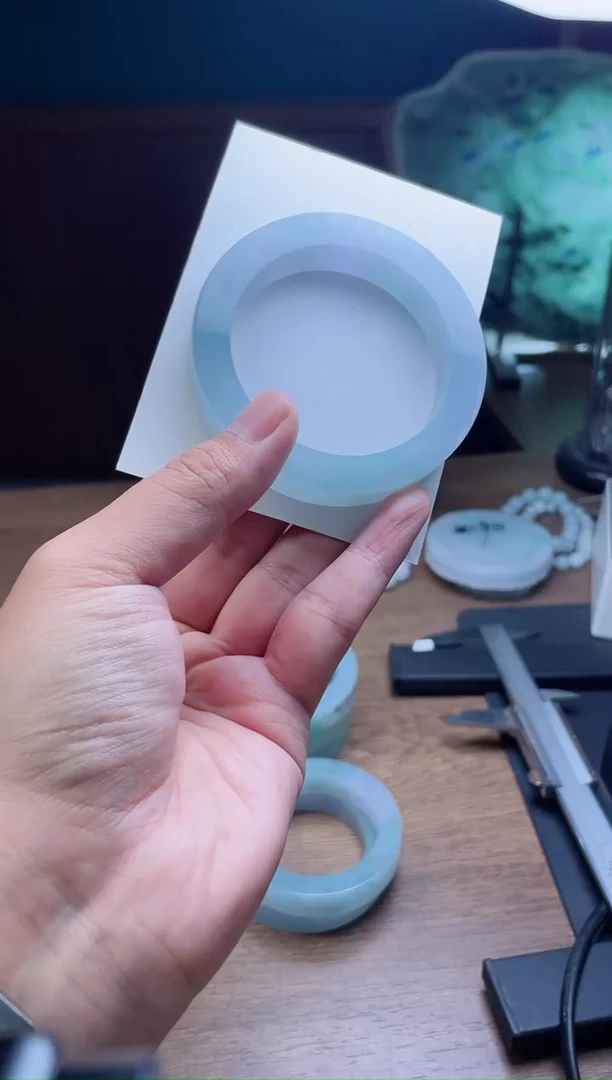 未镶嵌手镯定制翡翠沐*定制