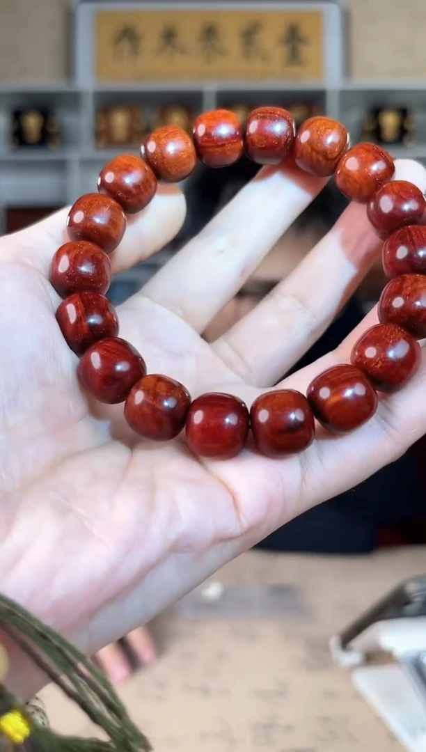 檀香紫檀（小叶紫檀）琴料12*13 水波老型单圈手串