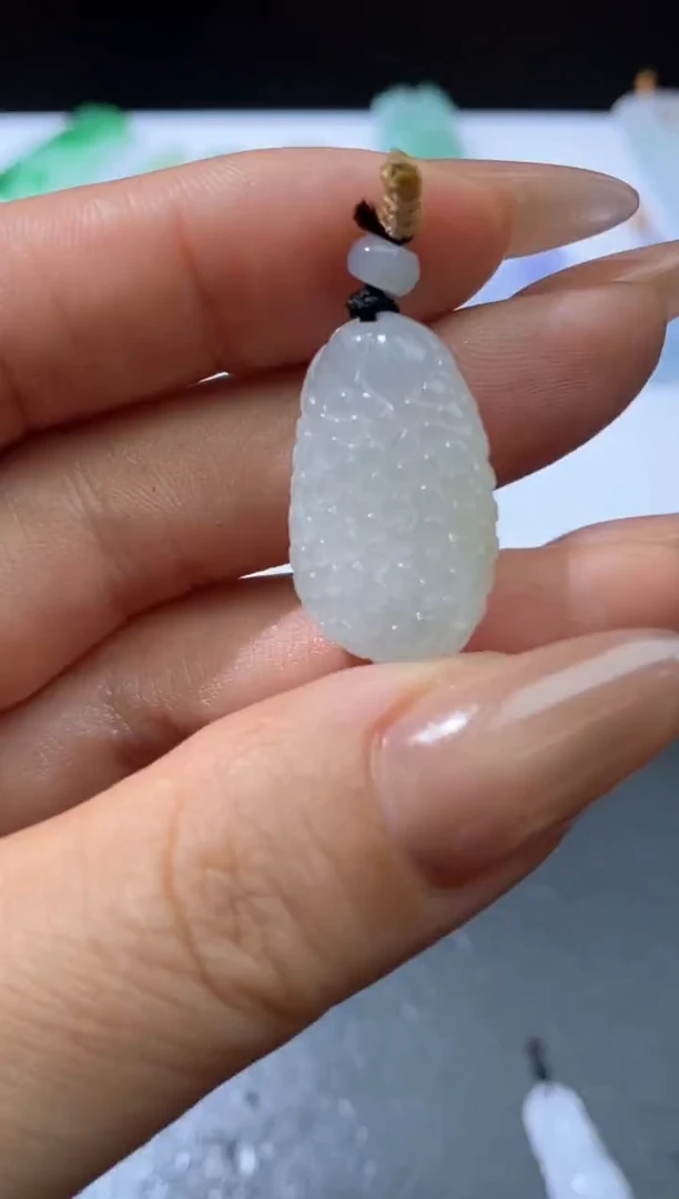 【闪购商品】定制翡翠未镶嵌翡翠毛货~