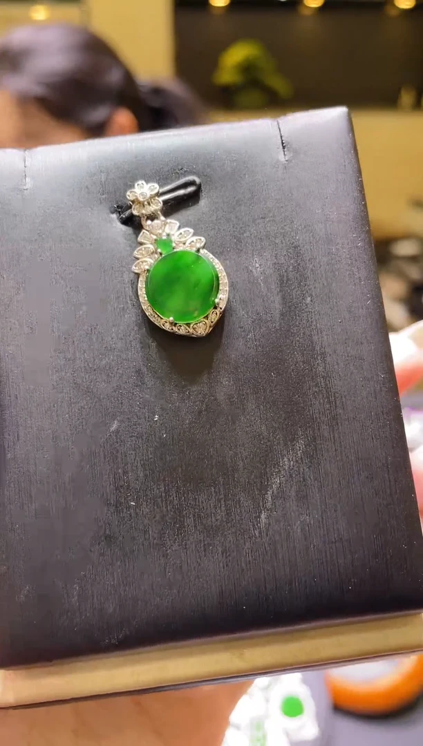 吊坠(不含链)未镶嵌翡翠翡翠