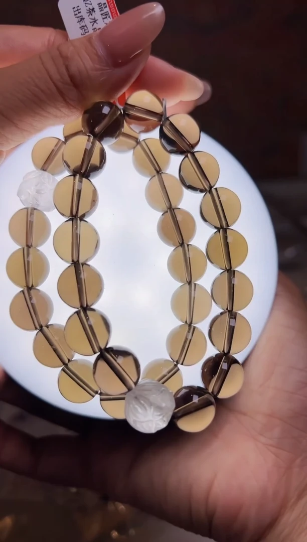 水晶手串未镶嵌多样性发一茶水晶莲花款手串 Z10369