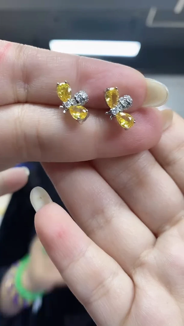 【闪购商品】水晶耳饰未镶嵌多样性发其一颜色微差