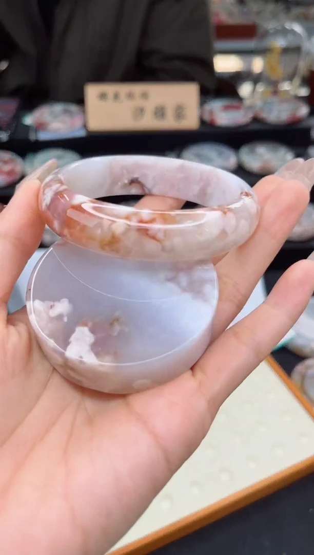 【闪购商品】石英质玉手镯未镶嵌58圈口（赠品镯心）336