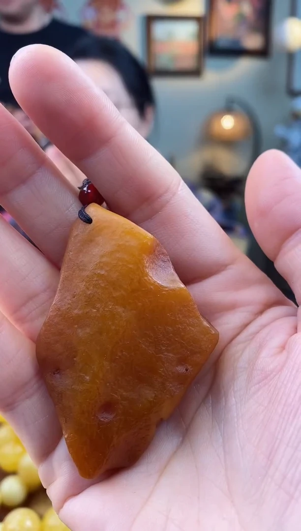 【闪购商品】琥珀颈饰未镶嵌吊坠