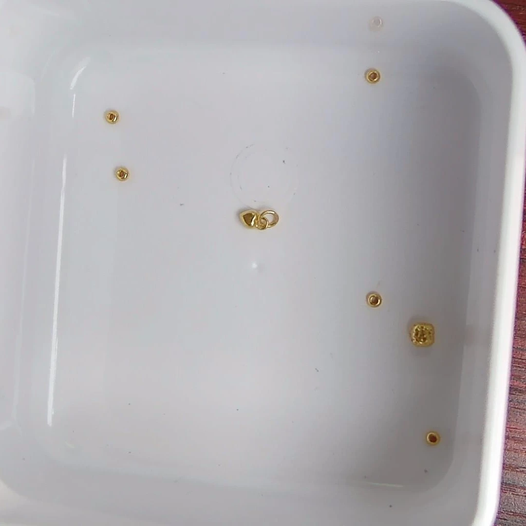 黄金足金小金 豆