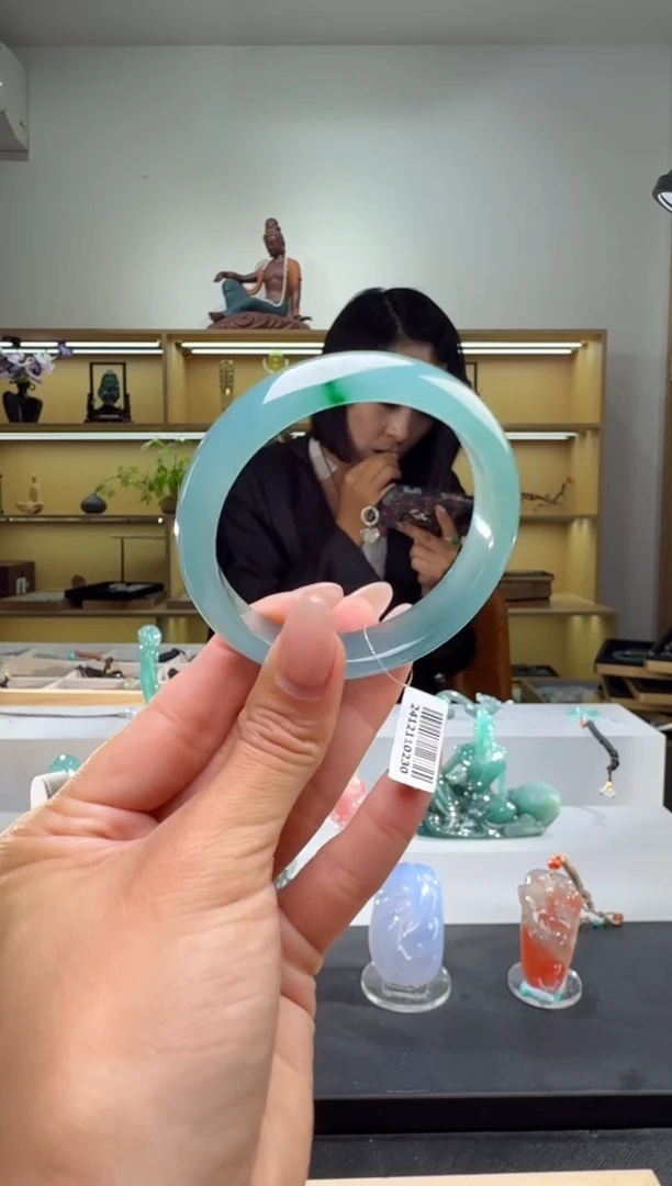 未镶嵌手镯翡翠54圈