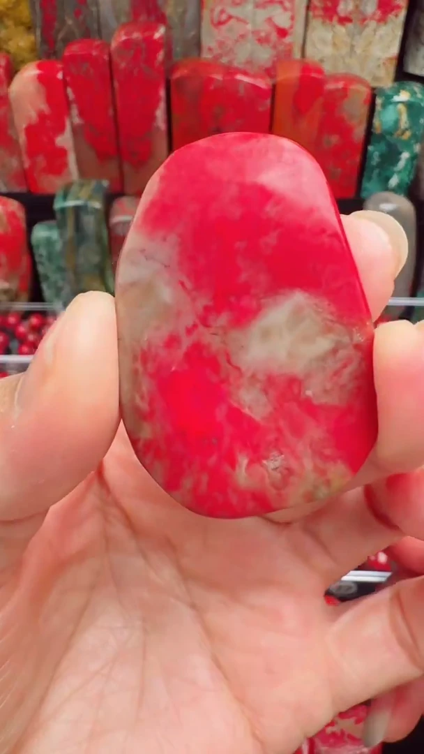 昌化鸡血石昌化鸡血石挂件