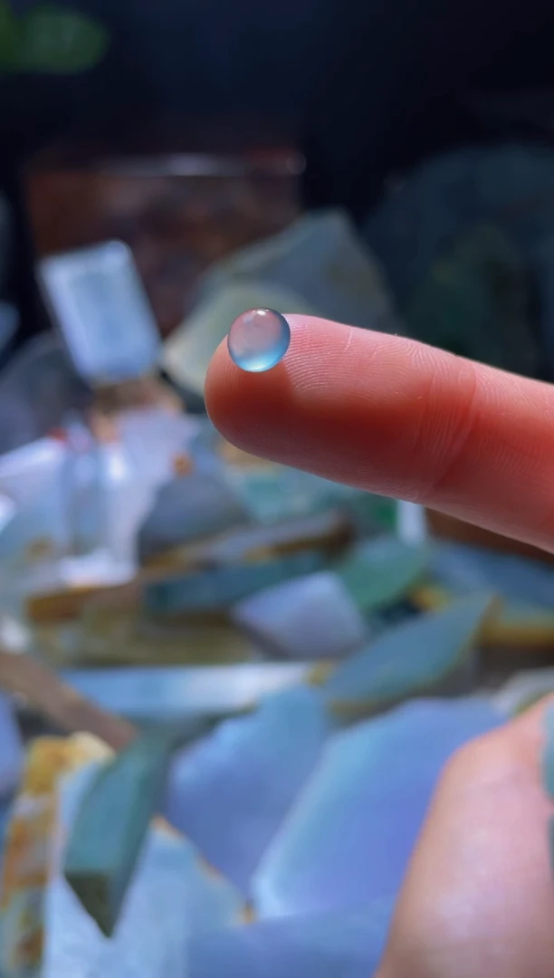 【闪购商品】定制翡翠未镶嵌界面