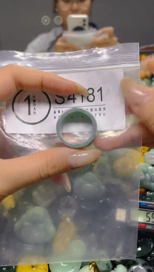 颈饰未镶嵌翡翠21.1MM/ S /翡翠A货，一件也是批发价