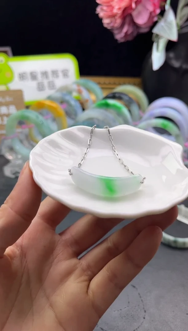 银S925镶嵌挂件翡翠手牌