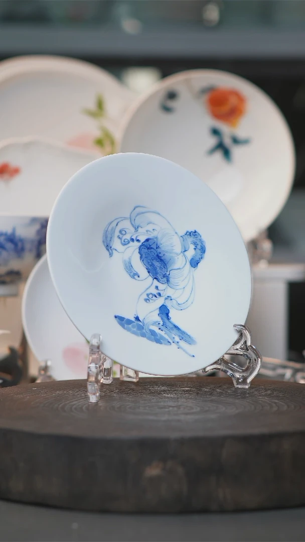 盘手绘釉下彩陶瓷餐具C004