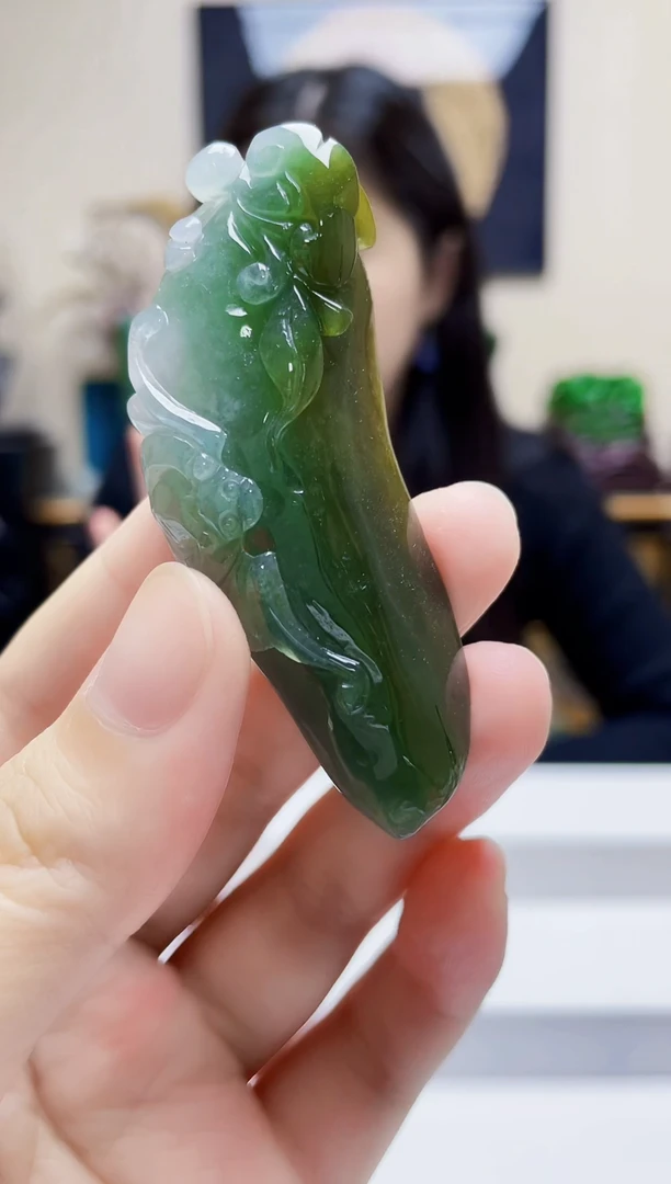 未镶嵌定制翡翠吊坠127