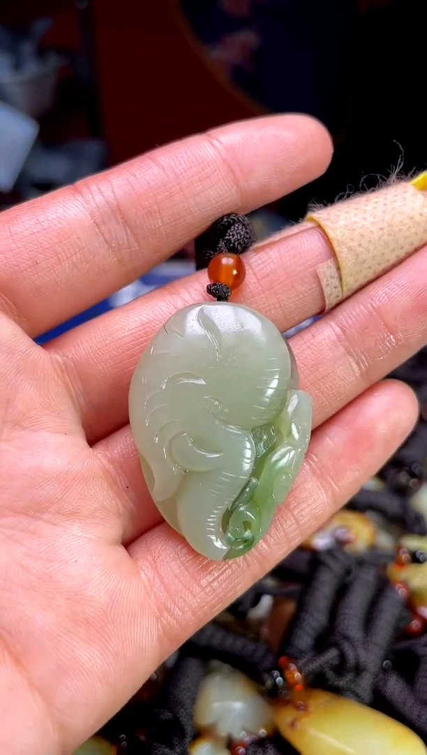 【闪购商品】和田玉颈饰未镶嵌1