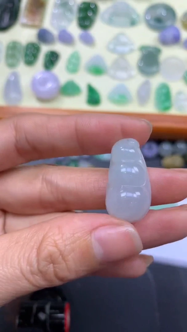 【闪购商品】定制翡翠未镶嵌翡翠