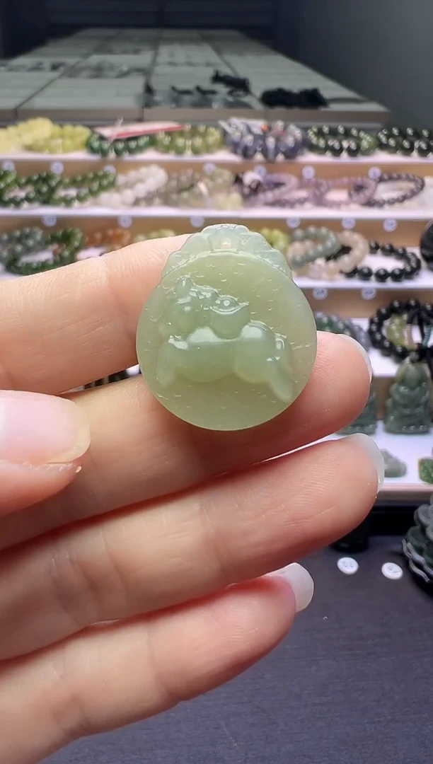 颈饰未镶嵌和田玉124号链接