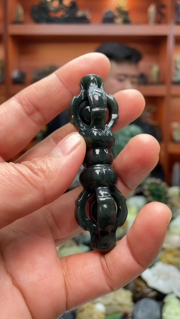 未镶嵌和田玉把件1