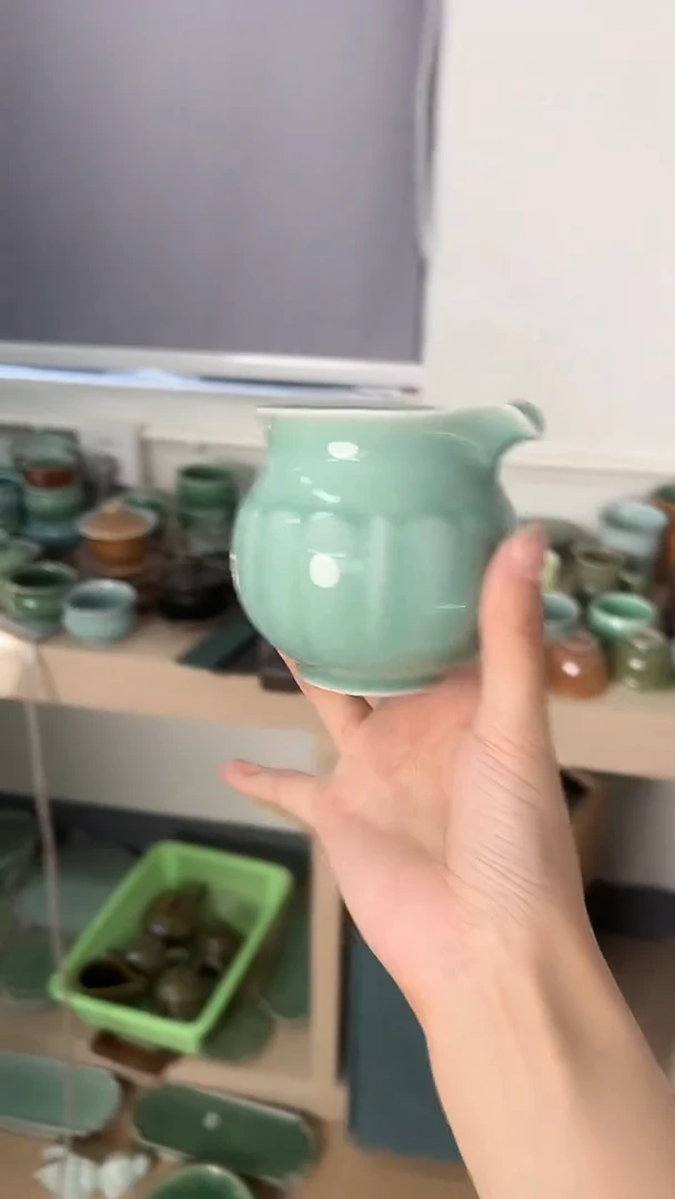 龙泉云间青瓷小米茶器