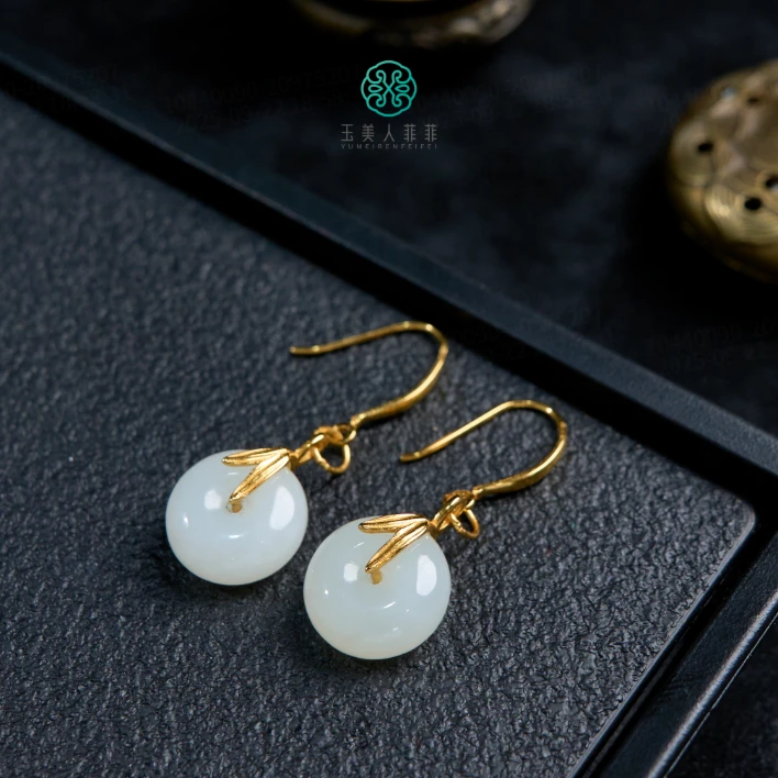 石惑珠宝+和田玉竹叶平安扣耳钩约12mm+%多样性发一