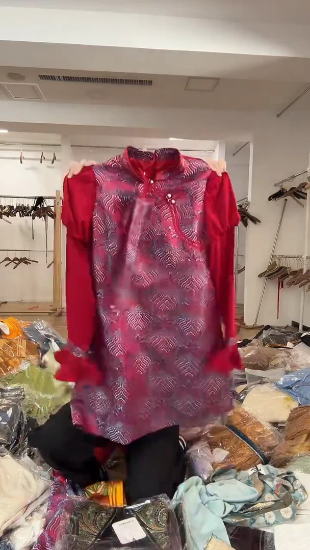 裙子   XL  135斤以里